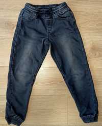 Spodnie jeansowe dla chłopaka 146/152 czarne stan bdb