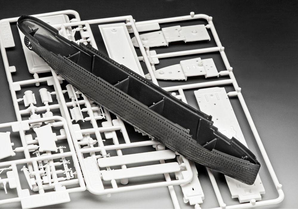STATEK model 1/1200 Revell 05804 R.M.S. TITANIC