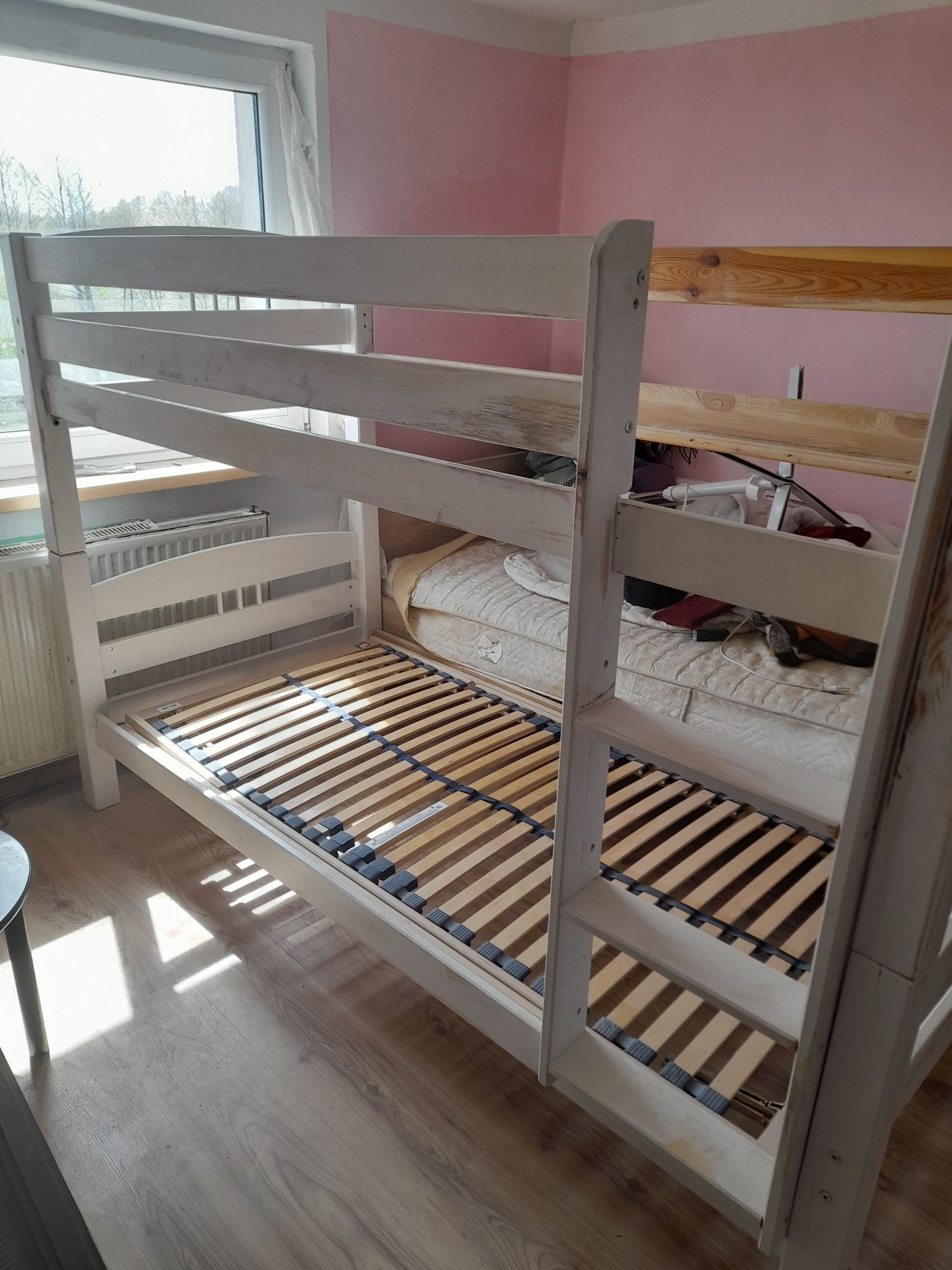 Łóżko autko i łóżko piętrowe