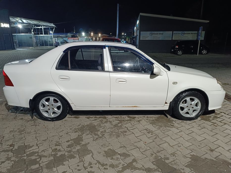 Авто Джили СК 1.5 газ. б