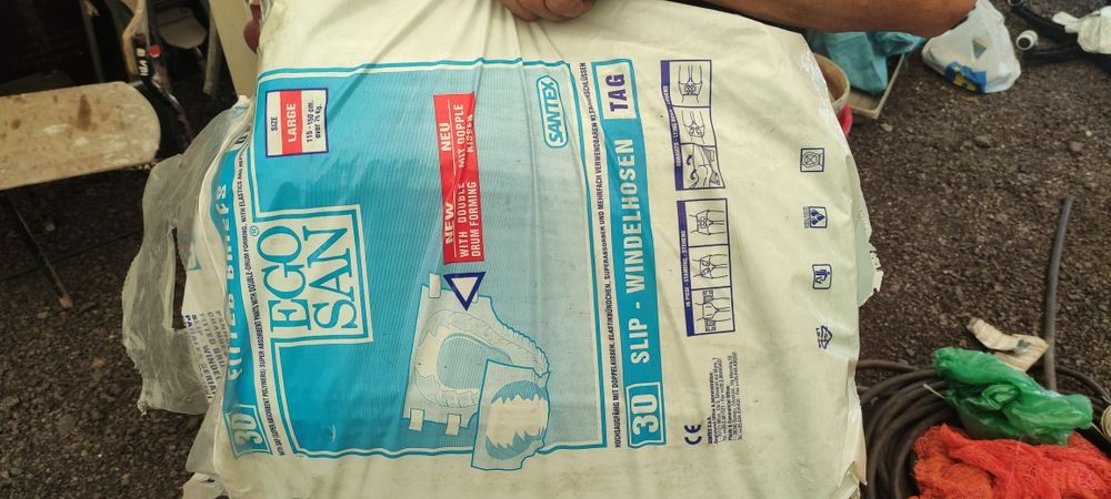 Pieluchy dla dorosłych do 70 kg.