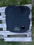 Декоративна кришка двигуна audi ,04L103925P