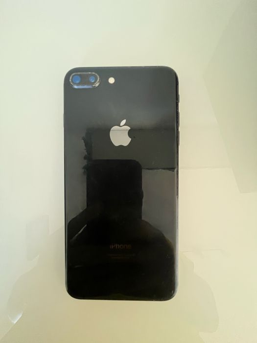 iPhone 8 Plus Preto 64GB (Para Peças)