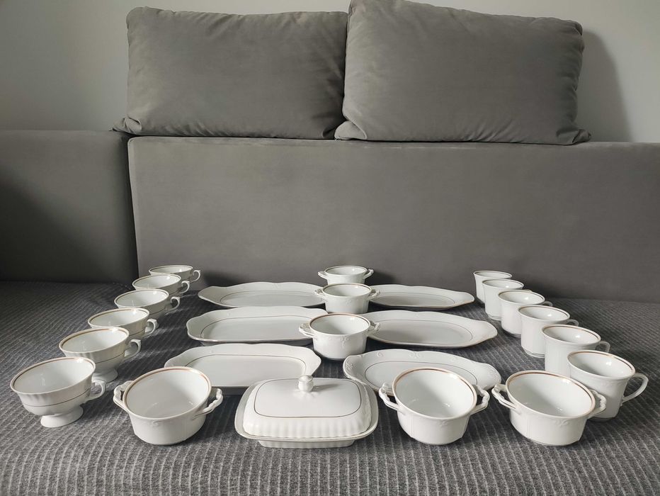 Zastawa Stołowa Filizanki Talerze Chodzież Serwis Obiadowy z porcelany