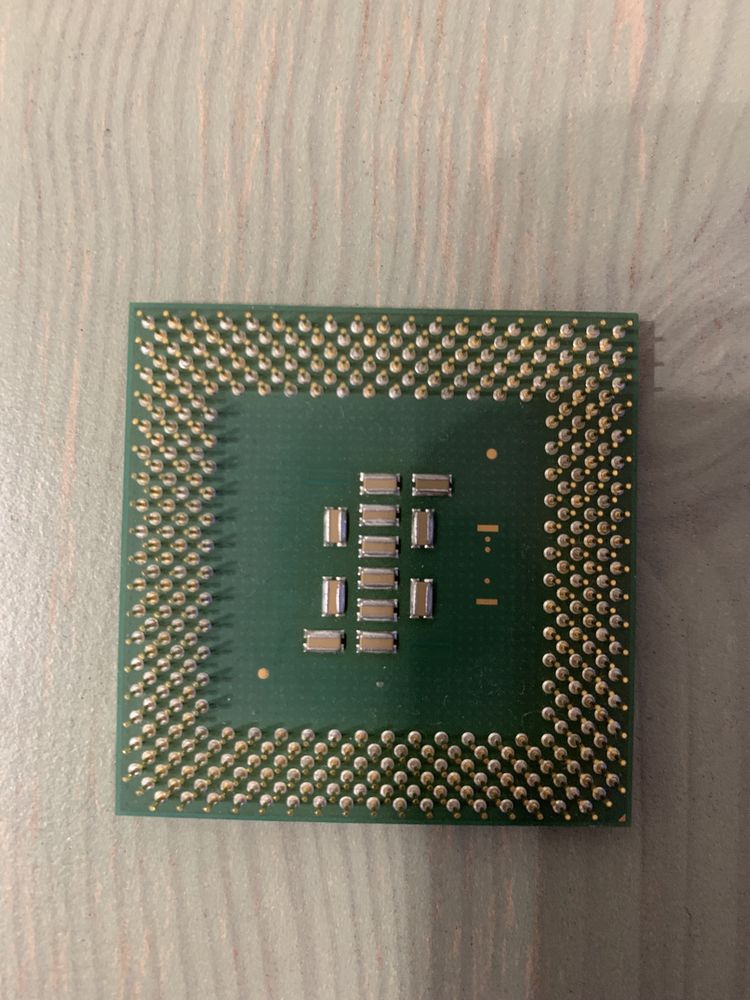 Процесор Intel Pentium 3 1000 Mhz Coppermine Socket-370