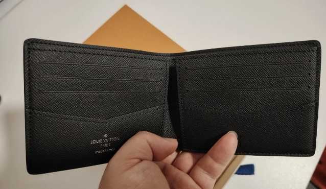 LOUIS VUITTON Marco Wallet Portfele męskie