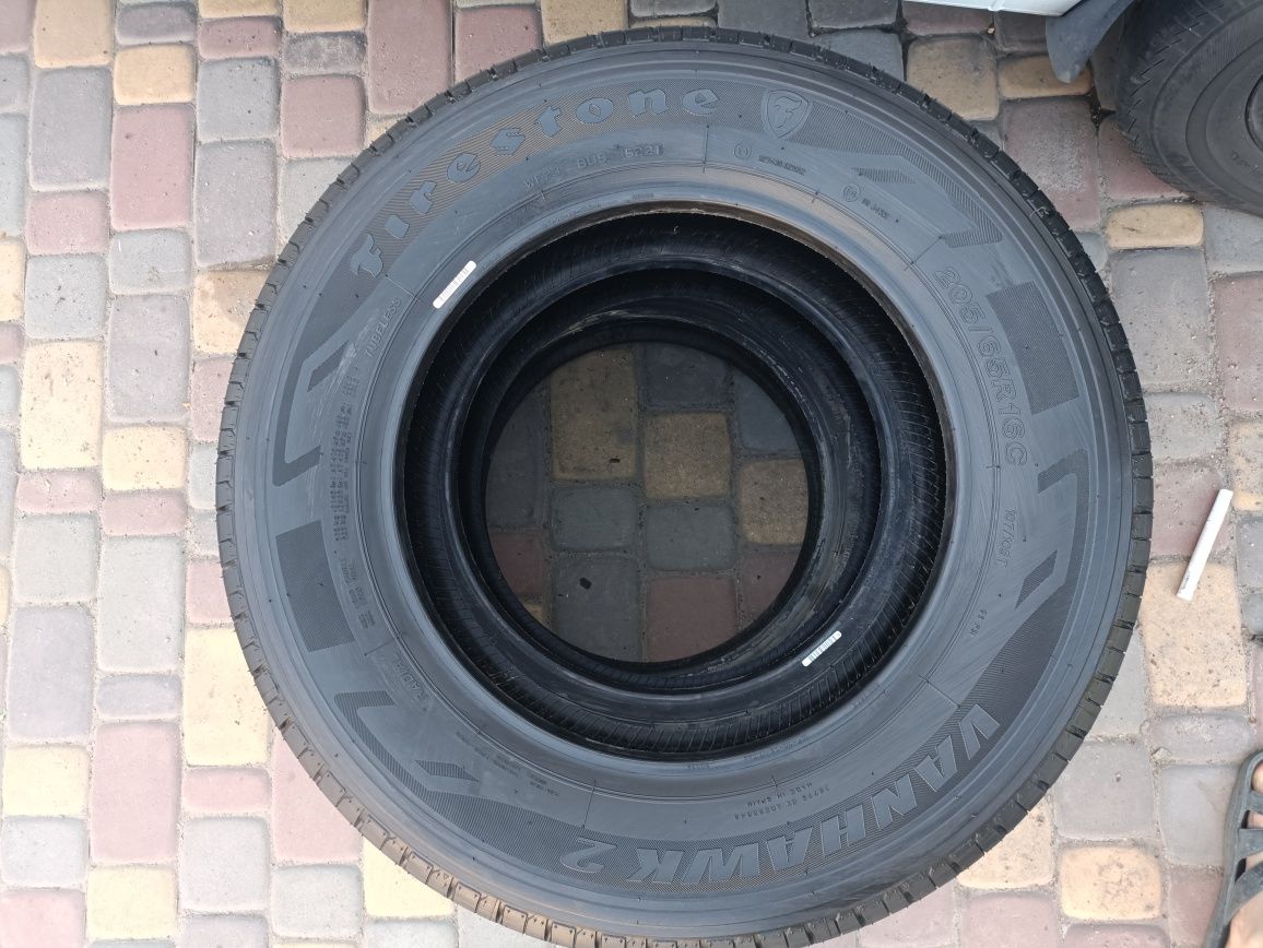 Нова шина Firestone 205/65 R16c