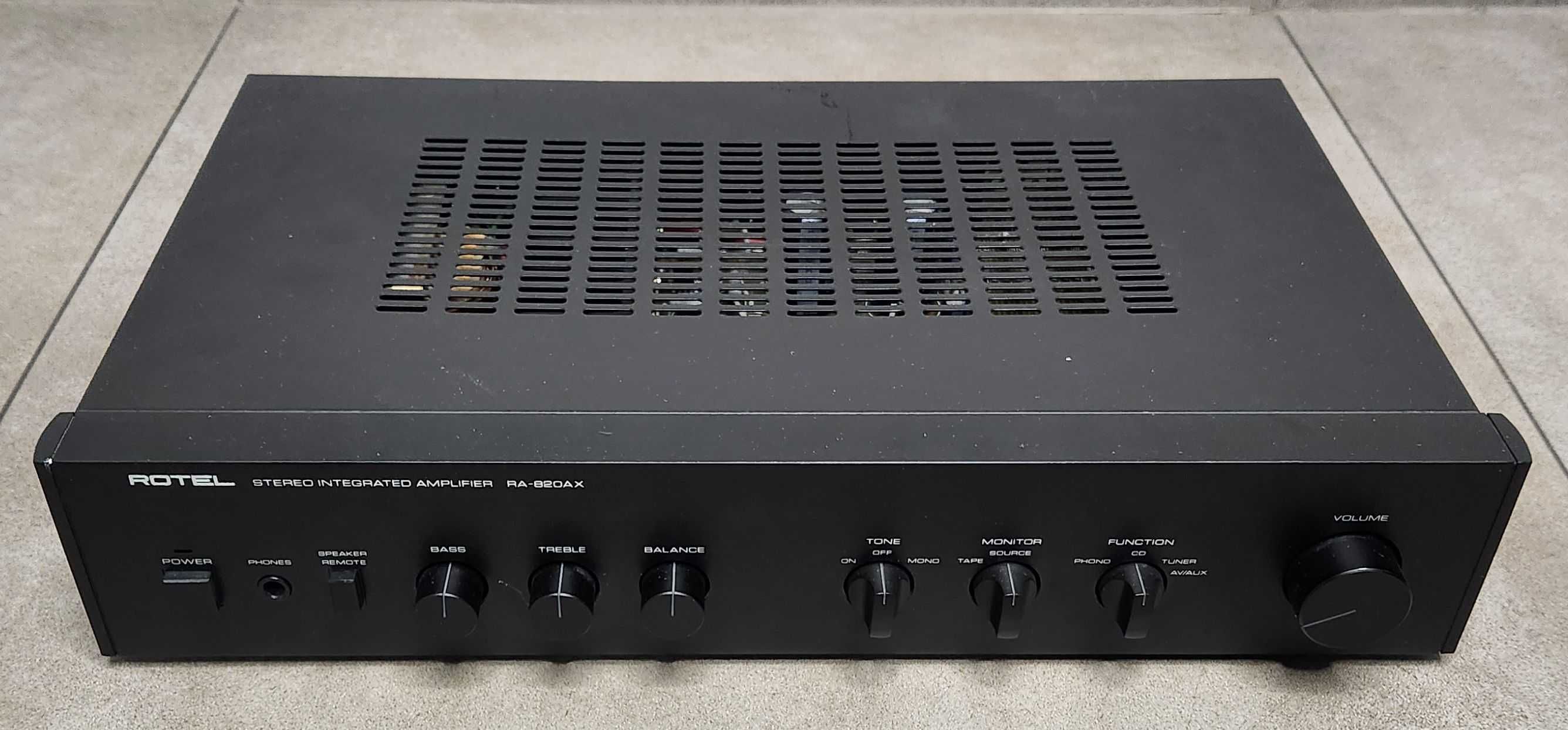 ROTEL RA-820 AX wzmacniacz