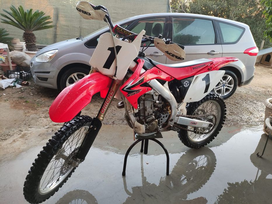 crf 450 matriculada