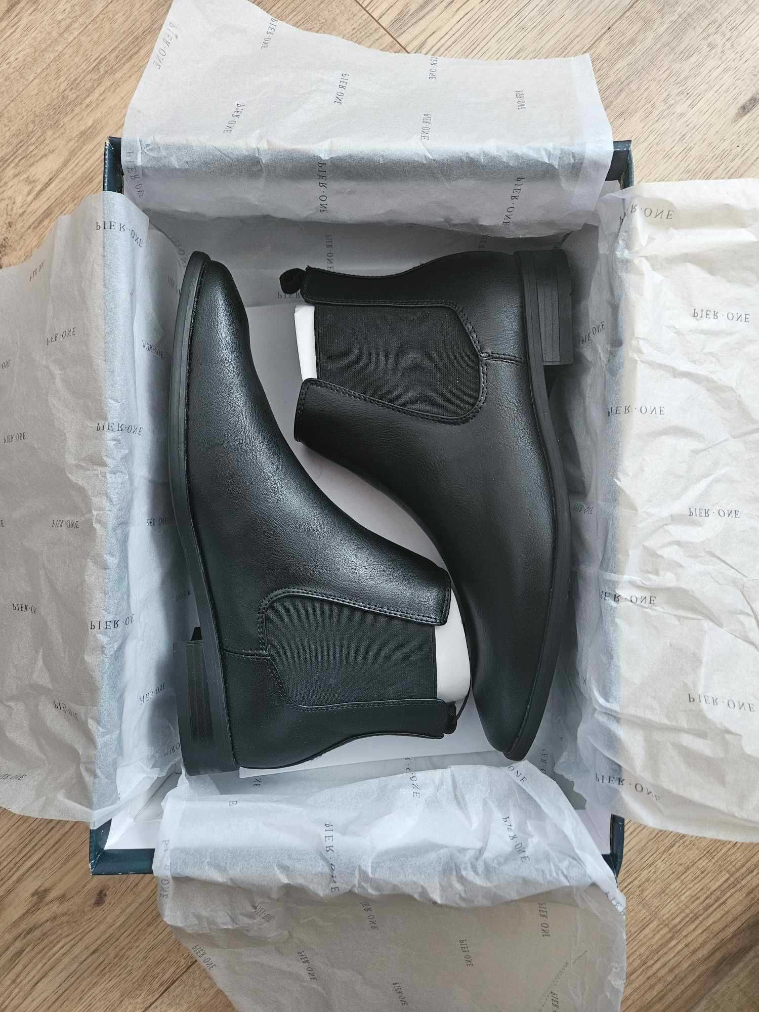 NOWE Męskie Buty Botki Pier One roz. 41