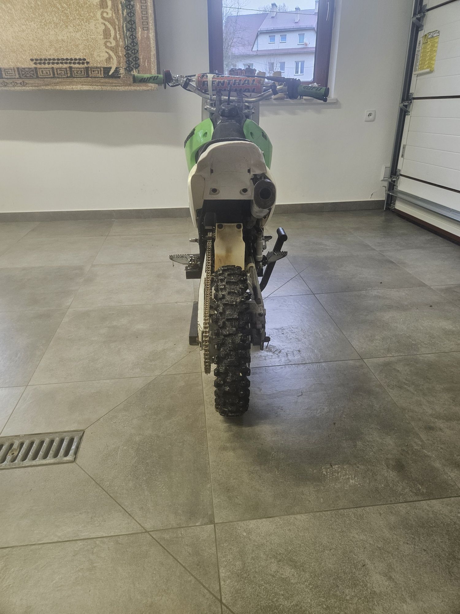 Kawasaki kx65 cross 2012