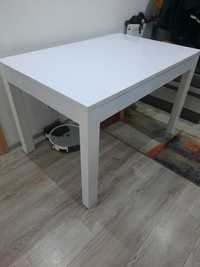 Biały ładny stół szer.80cm długi 120cm.