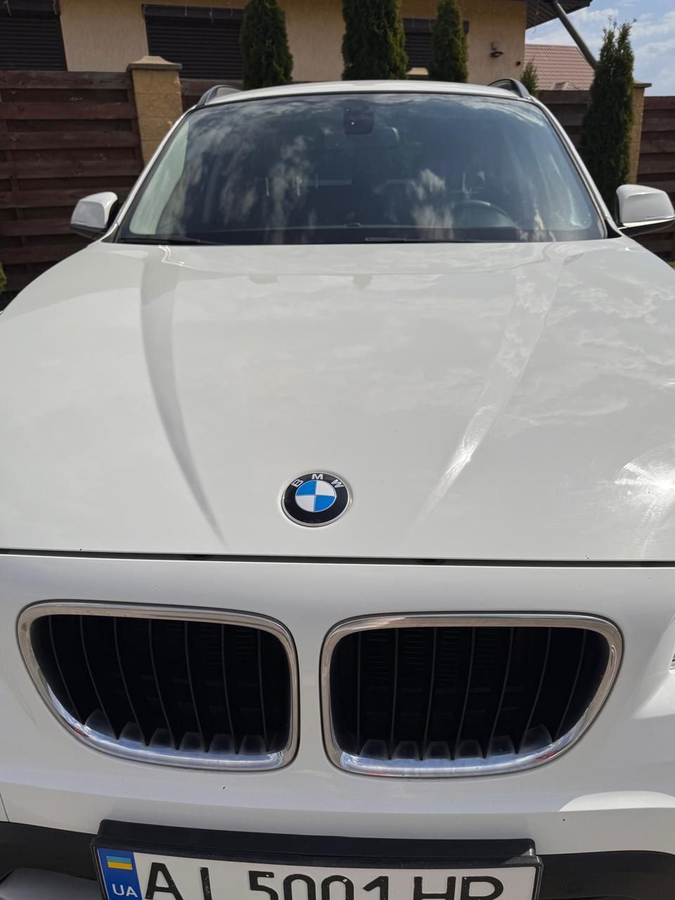 Продам БМВ BMW X1 в гарному стані