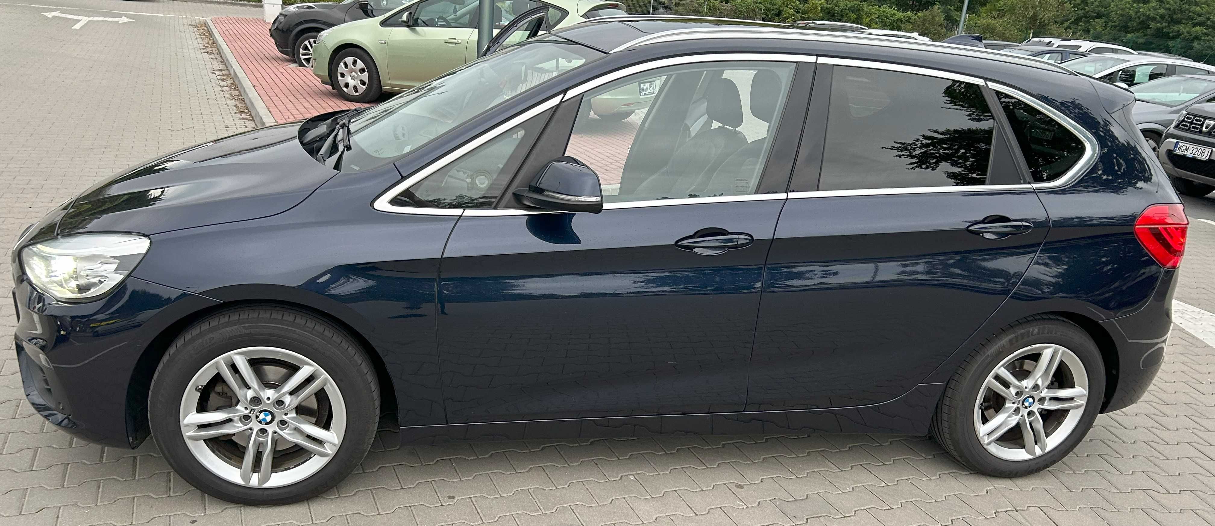 BMW 218d Active Tourer 2,0d 150KM Luxury Line