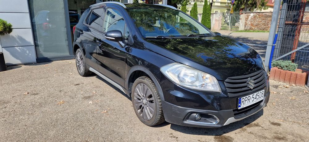 Suzuki Sx4 S-Cross 4x4 z Włoch