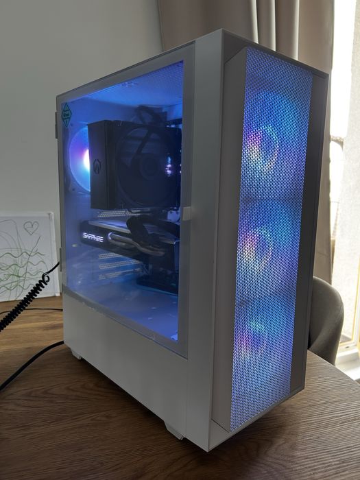 Komputer do gier! / i7 7700 / Radeon RX580 8gb / 32 GB RAM / SSD + HDD