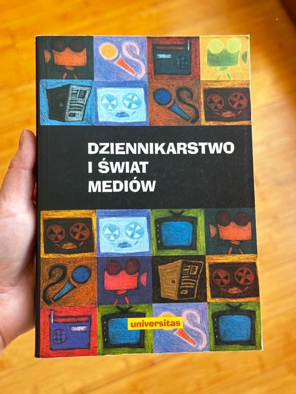 Dziennikarstwo i świat mediów - Zbigniew Bauer
