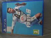 Gra Fifa 19 na PS4