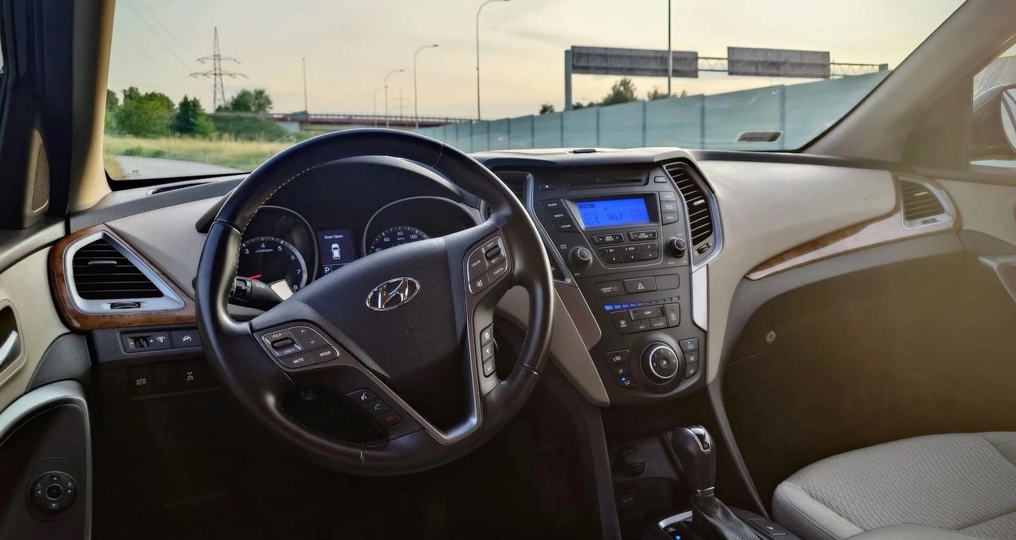 Продаж Hyundai Santa Fe 2013