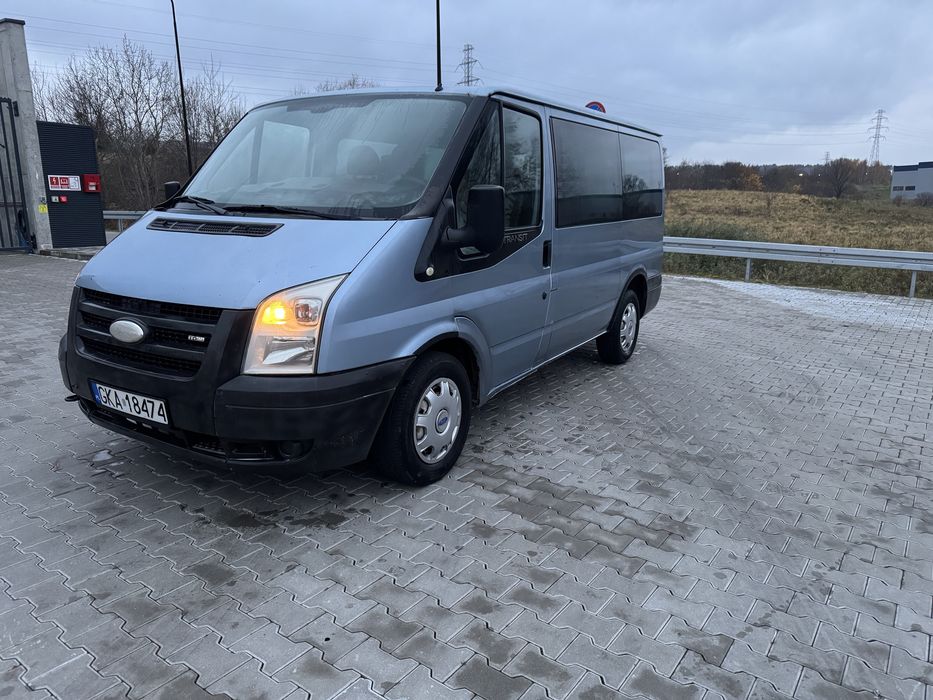 Transit FORD 2.2 diesel 150km  9 osobowy