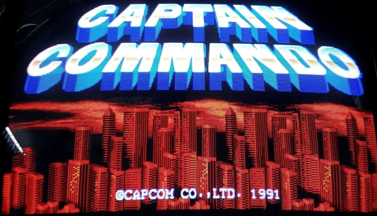 Gra FLIPER Flipper Arcade CAPTAIN COMMANDO salon gier lat90