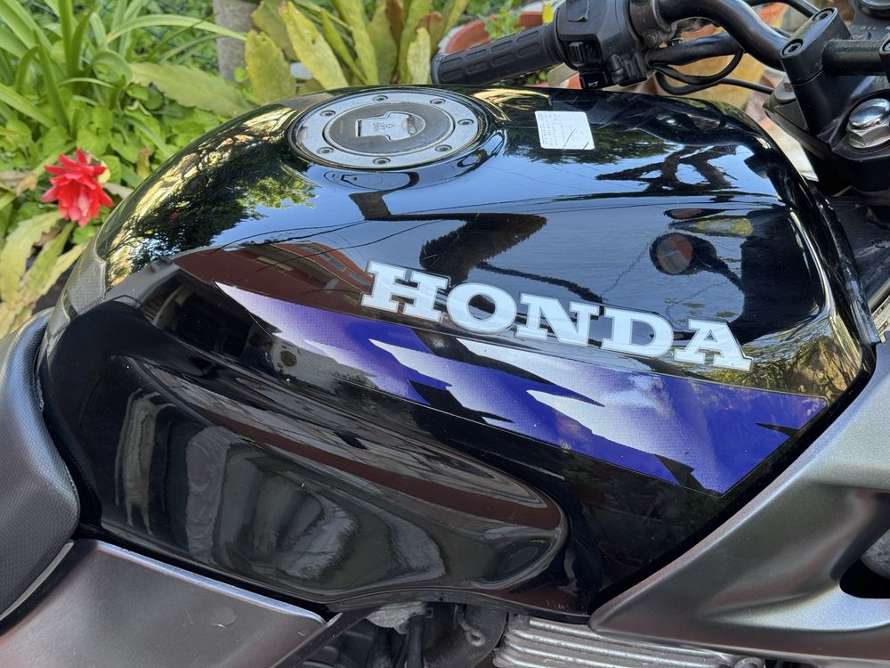 Honda cb 500 muito bonita