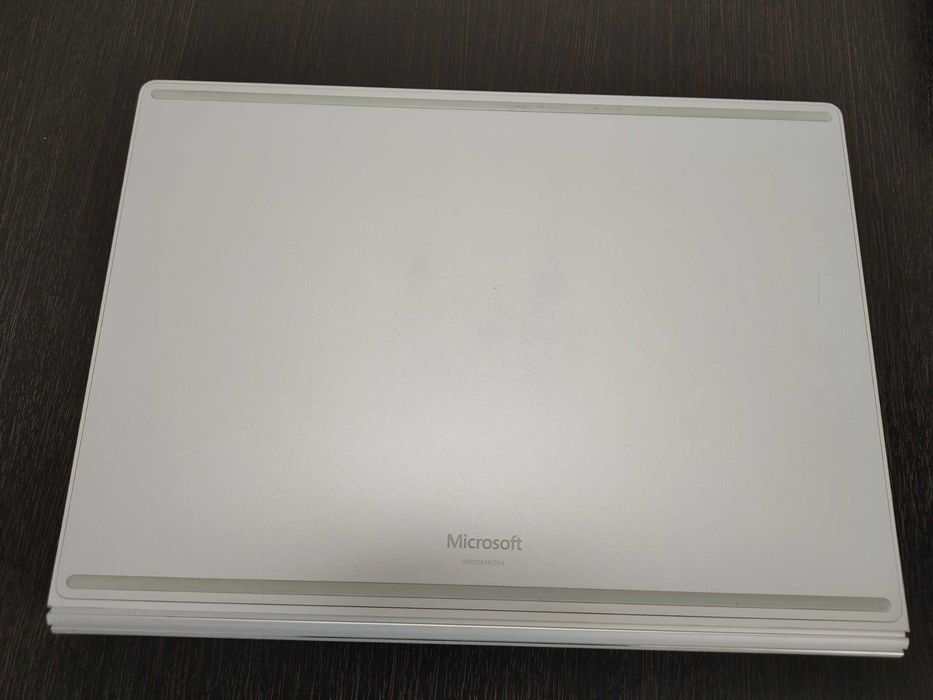 Microsoft Surface Book 2 16/512gb Nvidia GTX 1050 Intel i7-8650u