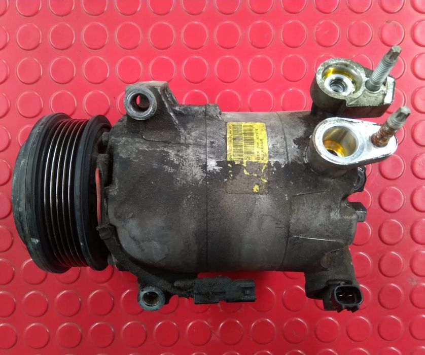 Compressor AC - DV61-19D829-FE / DV6119D829FE [Ford C-MAX II]
