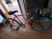 Bicicleta  para arrumar