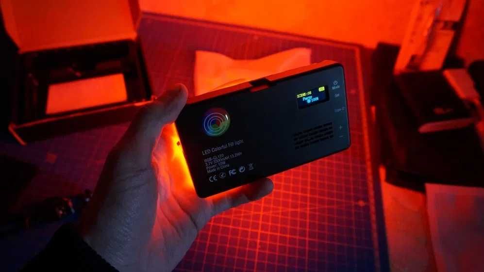 Відеосвітло Фотосвітло LED RGB з акумулятором 3100mAh , накамерне