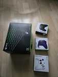 Xbox series X + pady + iphone 8 + samsung M12 pudelka