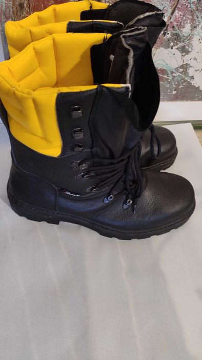 Захисні черевики Cofra з натуральної шкіри чорні ботинки