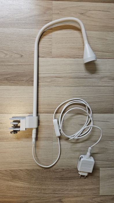 Lampka na biurko LED IKEA