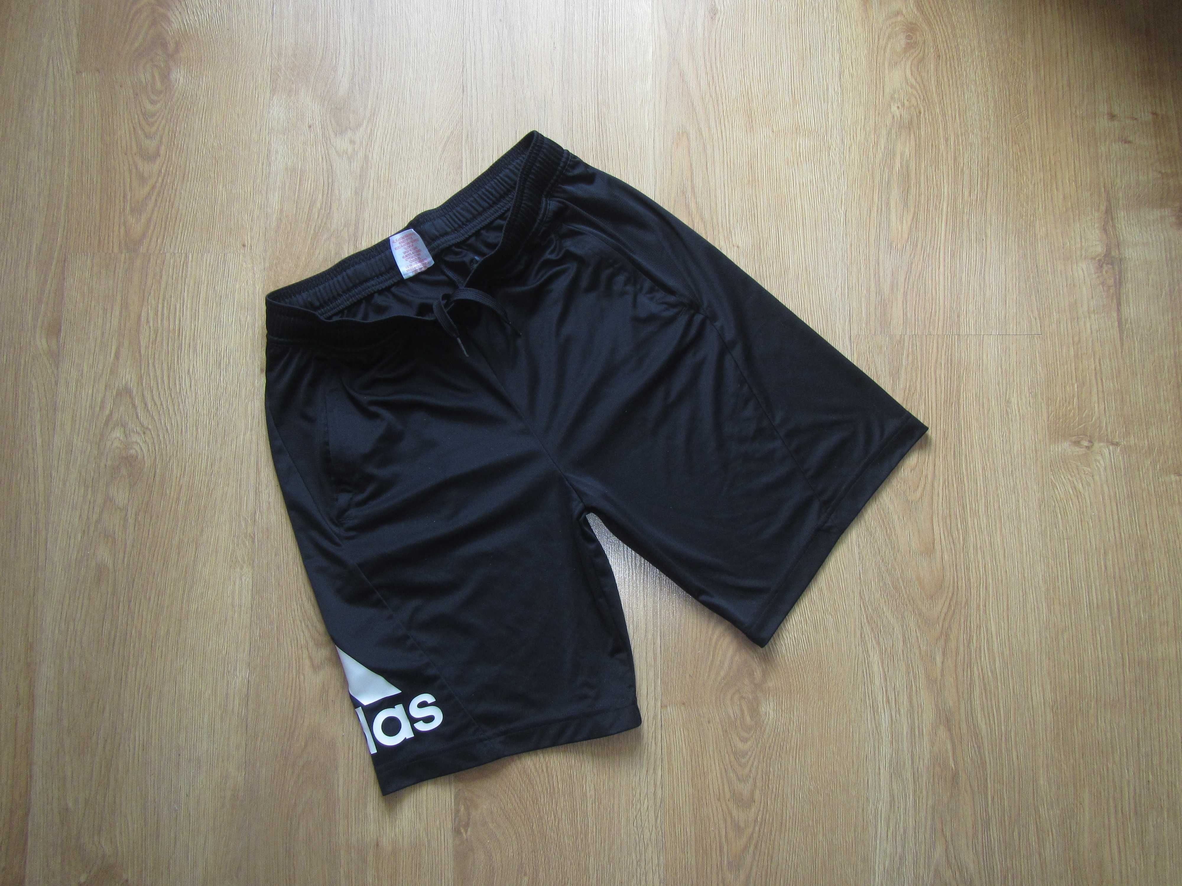 ADIDAS krótkie spodenki rozm.XL