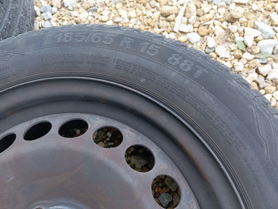 Opony letnie z felgami 185/65/R15