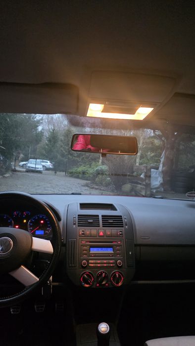 Volkswagen cross polo 1.6mpi sprowadzony