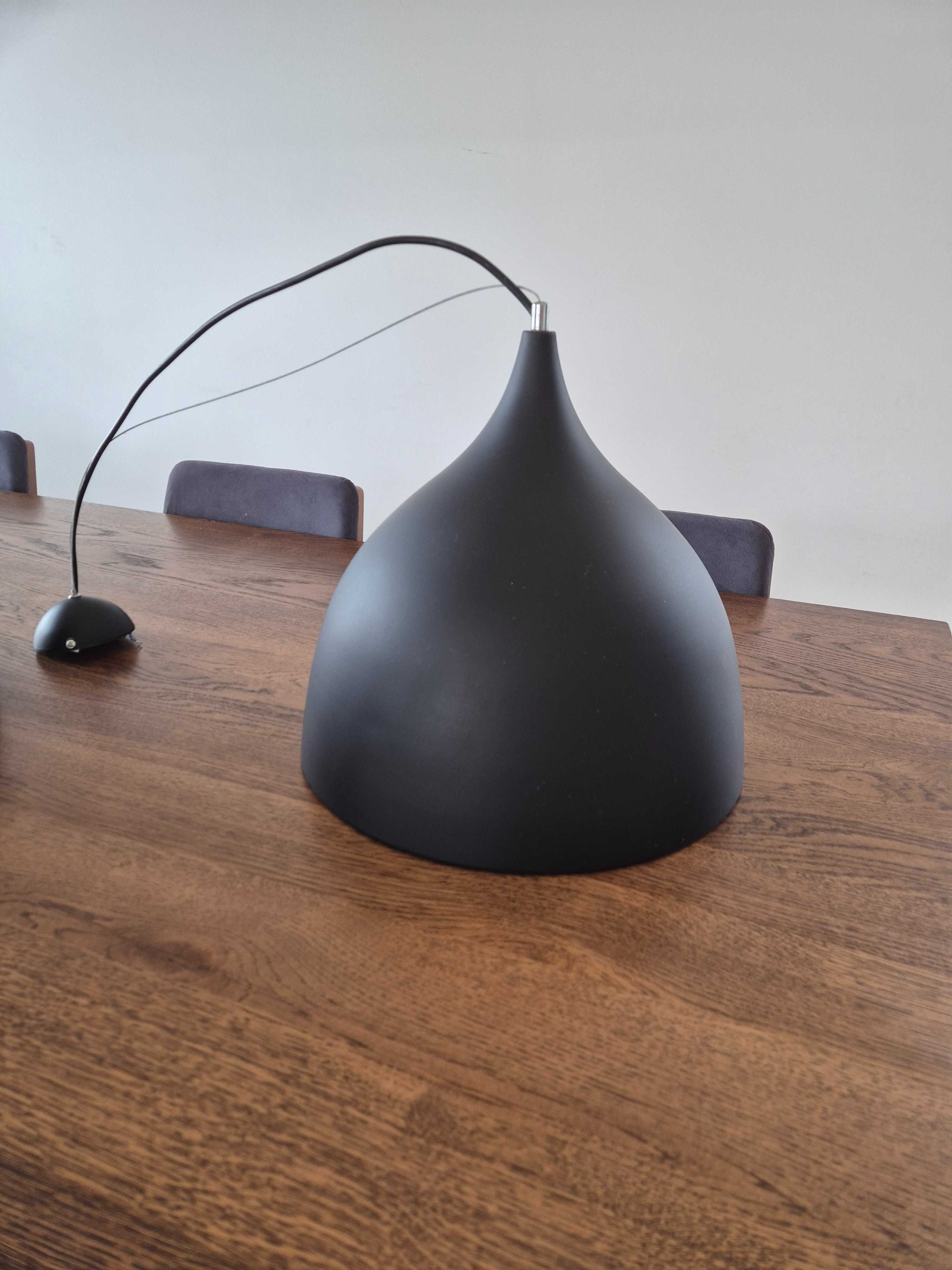 Czarna lampa wisząca typu łezka Loft Design plus żarówki