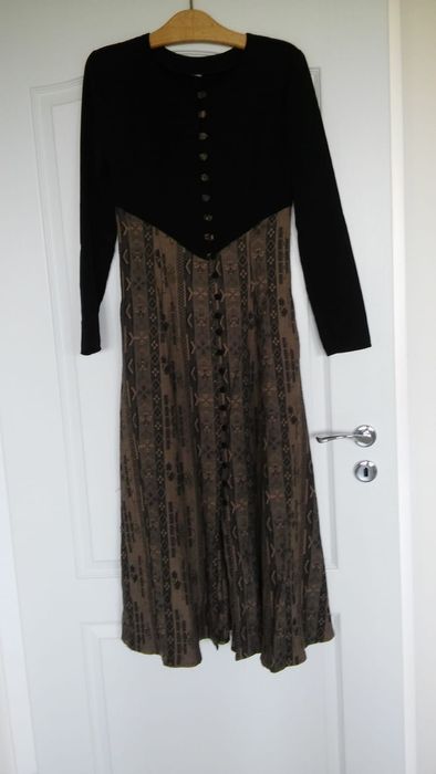 długa sukienka rozmiar 34/36 w stylu vintage elegancja okazja perełka