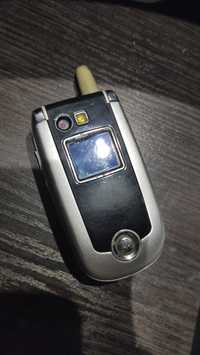 Телефон Motorola v635