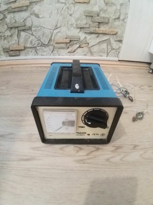 Зарядное пристрої срср