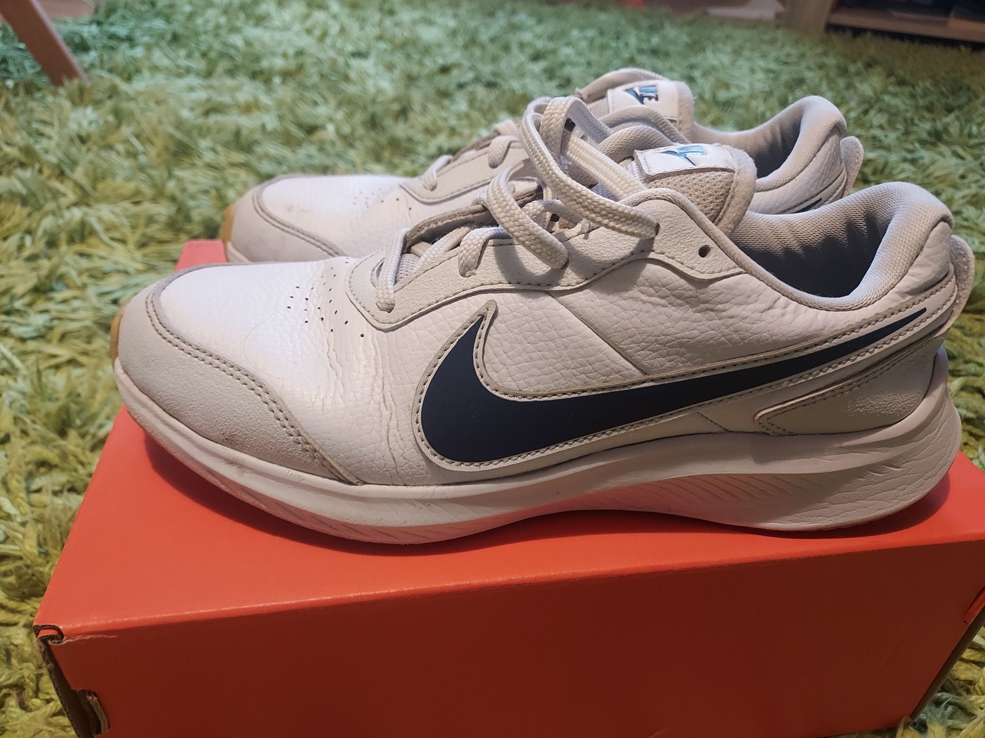 Buty NIKE roz. 36.5