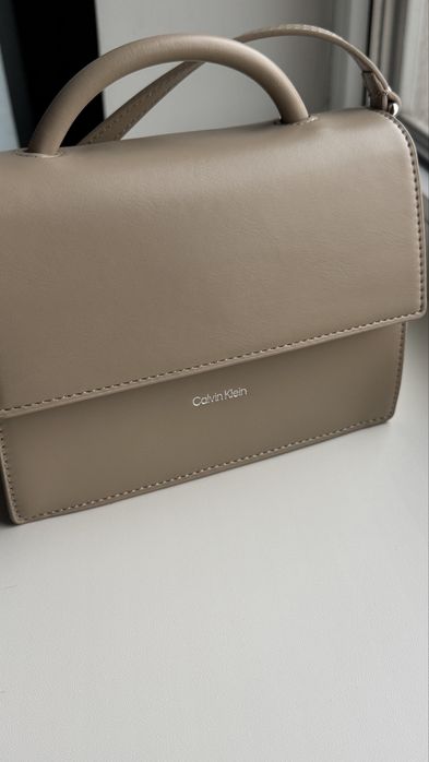 Сумочка Calvin Klein