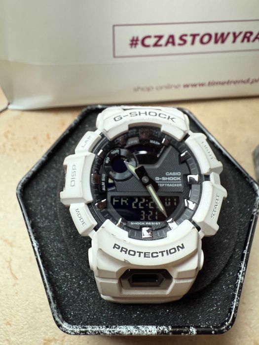 Męski zegarek CASIO G-SHOCK G-Squad GBA-900-7AER