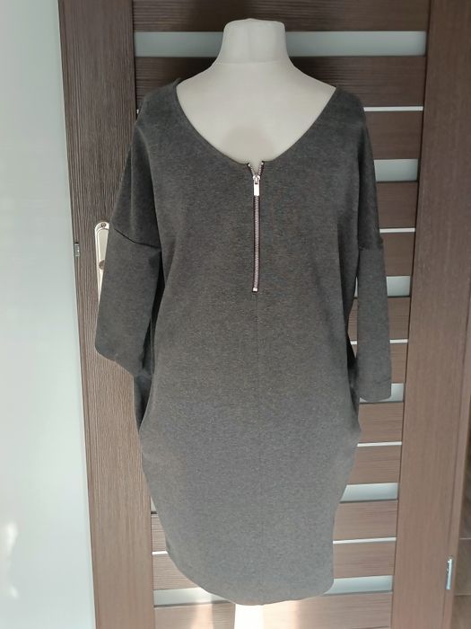 Szara sukienka Reserved rozmiar 40 oversize
