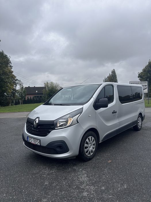 Renault Trafic Long Bus 9 osobowy 1.6 dci 125KM 2018r 1 właściciel