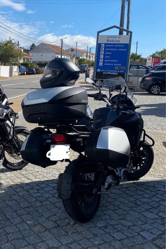 Mota Benelli TRK 502