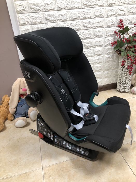 Автокрісло Britax Romer ADVANSAFIX i-Size Група 1/2/3 (9-36кг) брітакс