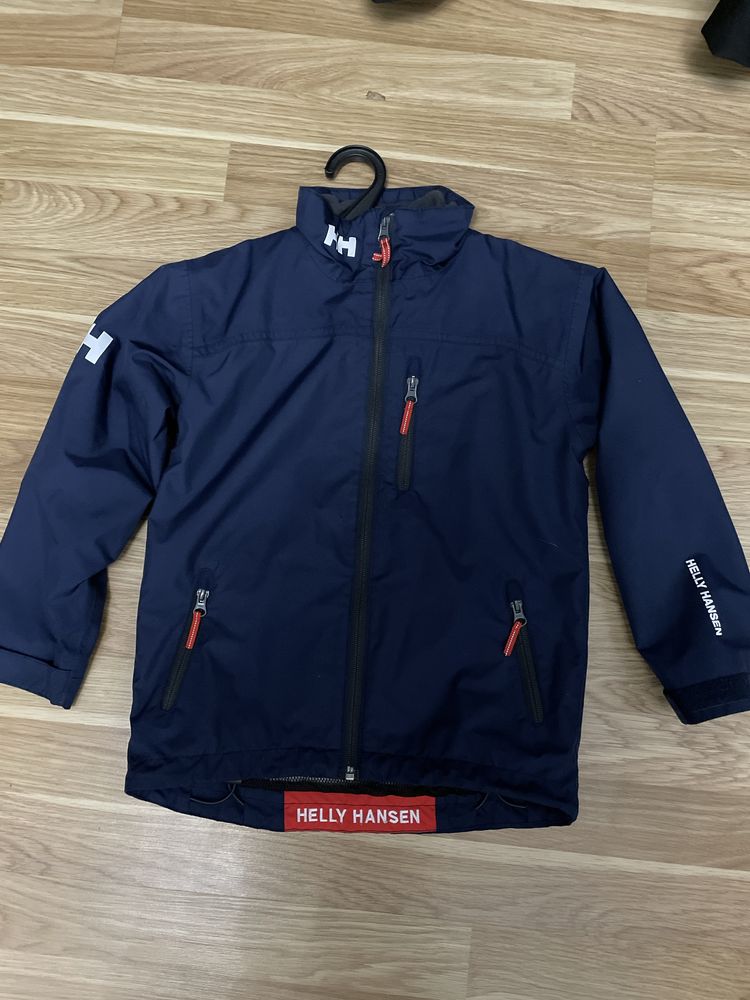 Куртка детская Helly Hansen ,размер 128 на 8-9 лет