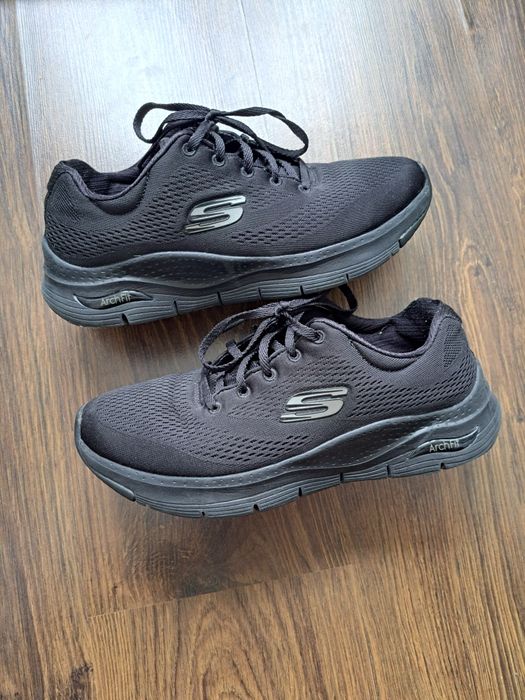 Кросовки Nike/кросівки Nike 38р/кроси Skechers 38р/кросовки Skechers