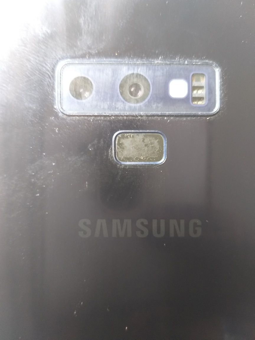 Samsung Note 9 uszkodzony